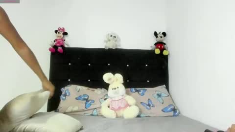 Snapshot of larissawilson chatting on February 28, 2025, 11:56 pm  L A R I S S A  online show from February 28, 2025, 11:56 pm