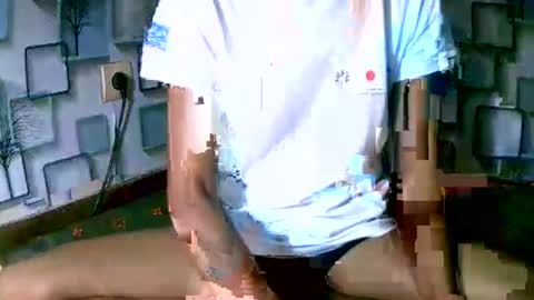 Snapshot of larra27 chatting on January 17, 2026, 12:43 pm Malala online show from January 17, 2026, 12:43 pm