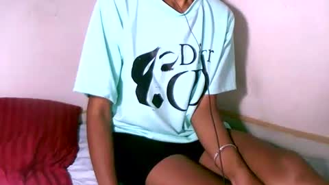 Snapshot of larra27 chatting on January 31, 2026, 9:35 pm Malala online show from January 31, 2026, 9:35 pm