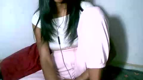 Snapshot of larra27 chatting on February 11, 2026, 8:25 pm Malala online show from February 11, 2026, 8:25 pm