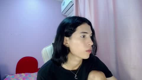 larry online show from March 4, 2026, 8:26 pm