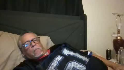 larrymb777 online show from November 27, 2025, 2:57 am