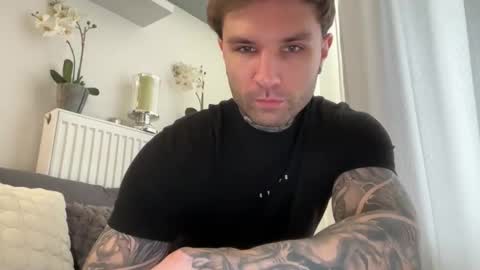 larsskeet online show from February 21, 2026, 1:23 pm