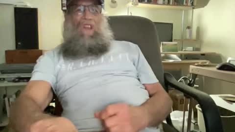 chris online show from May 17, 2026, 2:09 am