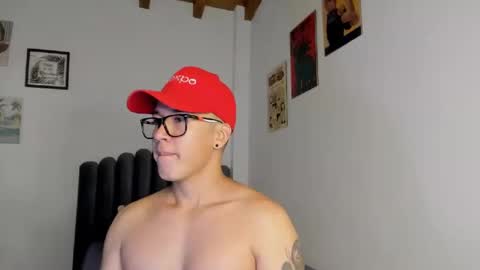 Snapshot of lass_nazar chatting on September 30, 2025, 1:32 am lass_nazar online show from September 30, 2025, 1:32 am