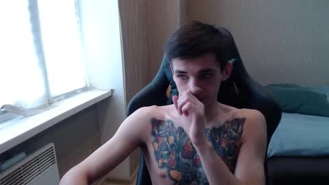 Snapshot of last_kenny chatting on October 7, 2025, 11:51 am Kenny online show from October 7, 2025, 11:51 am