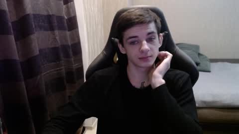 Snapshot of last_kenny chatting on October 13, 2025, 12:49 pm Kenny online show from October 13, 2025, 12:49 pm