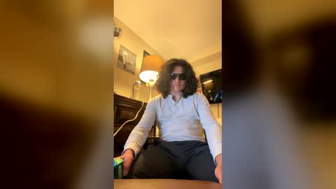lastiingman online show from April 6, 2026, 2:53 am