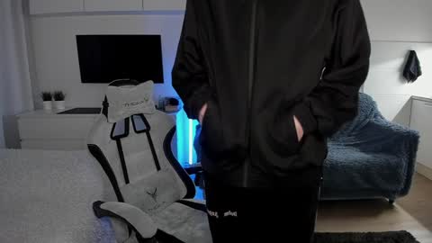 Snapshot of lastnight4you chatting on December 10, 2024, 7:26 am acie online show from December 10, 2024, 7:26 am