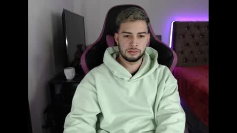 YOUR BABY online show from December 15, 2024, 10:04 pm