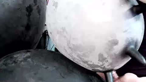 latexchris77 online show from April 10, 2026, 10:20 am