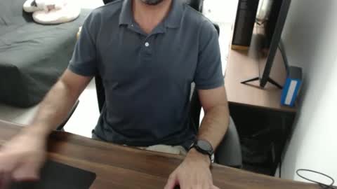 latexdave84 online show from December 5, 2025, 11:08 am