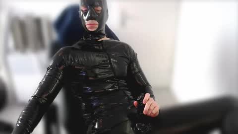 Rubber and Latex online show from March 27, 2026, 10:15 am