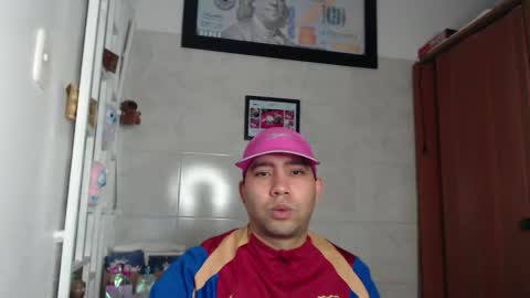 Latin boycocks online show from November 19, 2025, 3:17 am