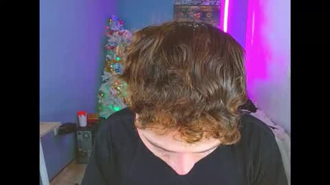 Snapshot of latin_boysxxx_ chatting on November 25, 2025, 12:10 am latin_boysxxx_ online show from November 25, 2025, 12:10 am