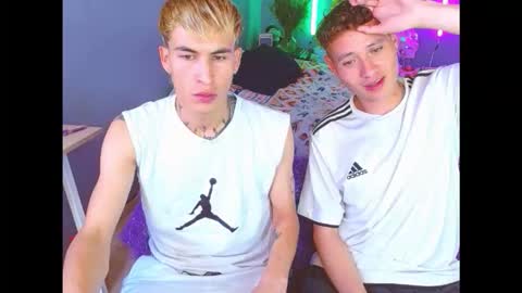 Snapshot of latin_boysxxx_ chatting on December 4, 2025, 6:38 pm latin_boysxxx_ online show from December 4, 2025, 6:38 pm