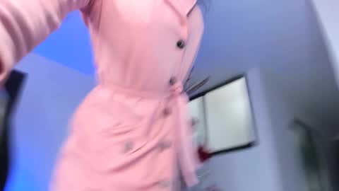 instagramlatin goddessx   im nikoll online show from December 31, 2024, 7:29 pm