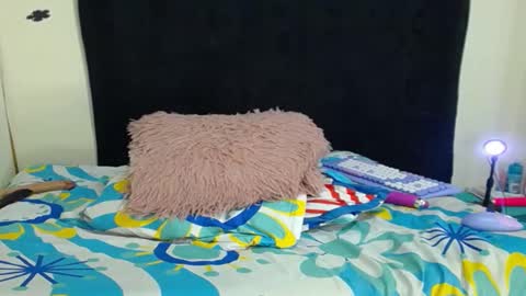 karen online show from December 4, 2024, 3:59 am