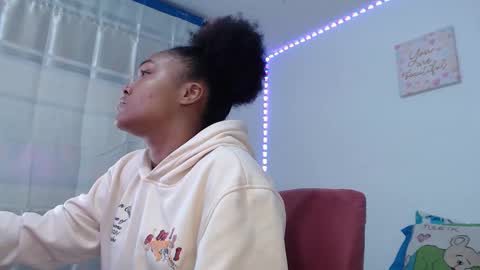 karen online show from November 19, 2025, 2:11 am