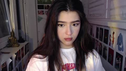 miiiiiiaaaa online show from December 26, 2024, 1:18 am