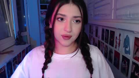 miiiiiiaaaa online show from February 13, 2025, 4:11 am