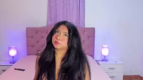 Martina online show from March 6, 2025, 7:03 am