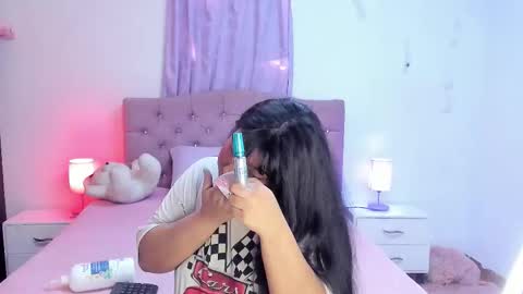 Martina online show from November 23, 2025, 5:46 pm