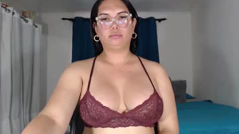 FLOR SALVAJE online show from February 3, 2025, 7:31 pm