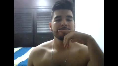 Snapshot of latinbeardcali chatting on March 25, 2026, 9:10 pm latinbeardcali online show from March 25, 2026, 9:10 pm