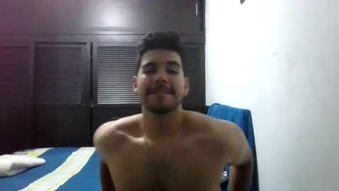 Snapshot of latinbeardcali chatting on April 6, 2026, 8:43 pm latinbeardcali online show from April 6, 2026, 8:43 pm