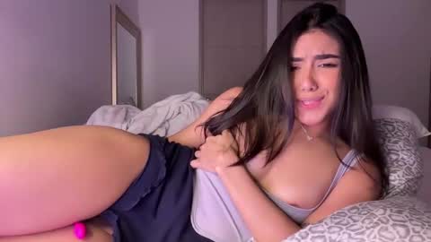 Hi -  online show from February 21, 2025, 2:06 am