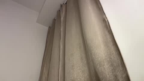 Hi -  online show from February 25, 2025, 10:04 am