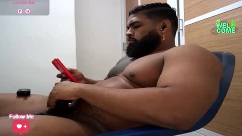 blackBear online show from February 7, 2025, 10:19 am