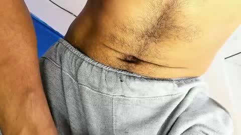 Zeus online show from May 6, 2026, 8:58 pm