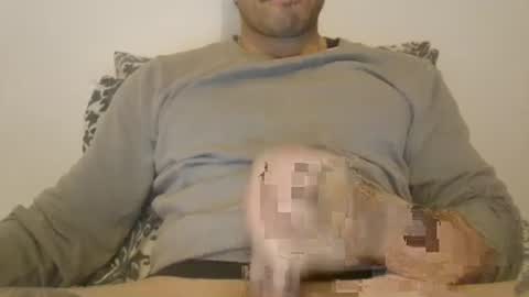 latinloveerx online show from October 15, 2025, 4:34 am