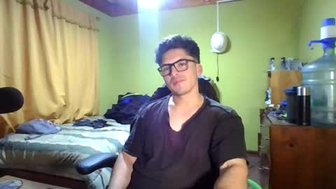 latinn_babe online show from May 21, 2026, 4:30 am