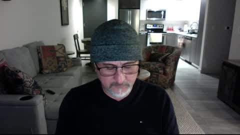 QS - INDEPENDENT MODEL online show from December 29, 2024, 4:27 am