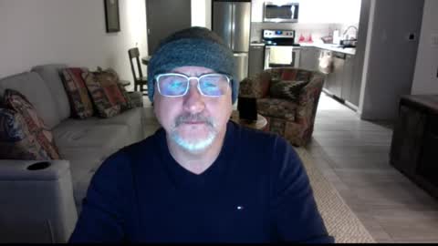 QS - INDEPENDENT MODEL online show from February 23, 2025, 3:13 am