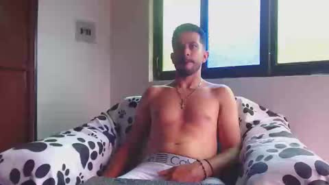 latino_lover_ online show from March 27, 2026, 4:29 pm