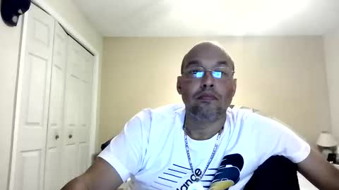 latinoinfla online show from October 5, 2025, 7:56 pm