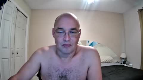 latinoinfla online show from November 9, 2025, 6:28 pm