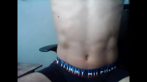 Snapshot of latintropikal chatting on March 2, 2025, 8:07 pm Latin Flow online show from March 2, 2025, 8:07 pm