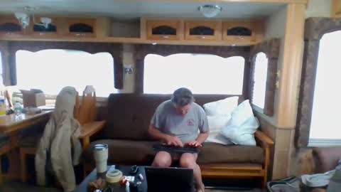 latniter online show from February 25, 2025, 4:10 pm