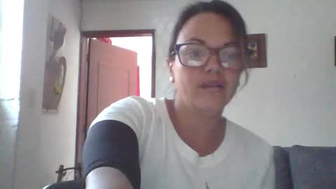 Laura online show from February 12, 2026, 2:56 pm