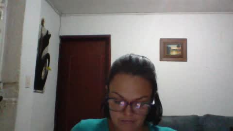 Laura online show from June 8, 2026, 1:28 am
