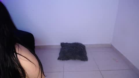 lau_24 online show from February 2, 2025, 12:57 pm