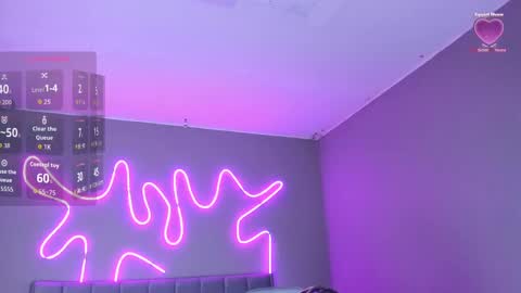 laukyubey1 online show from October 3, 2025, 8:28 pm