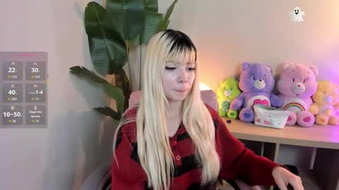 laukyubey1 online show from November 11, 2025, 8:20 pm