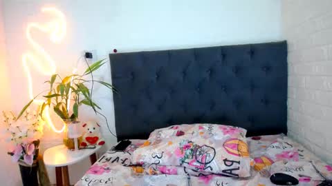 LAURA online show from March 11, 2026, 6:47 pm