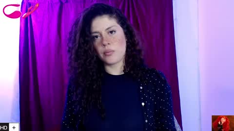 weedcam Curly Laura OF    online show from February 19, 2025, 6:21 pm